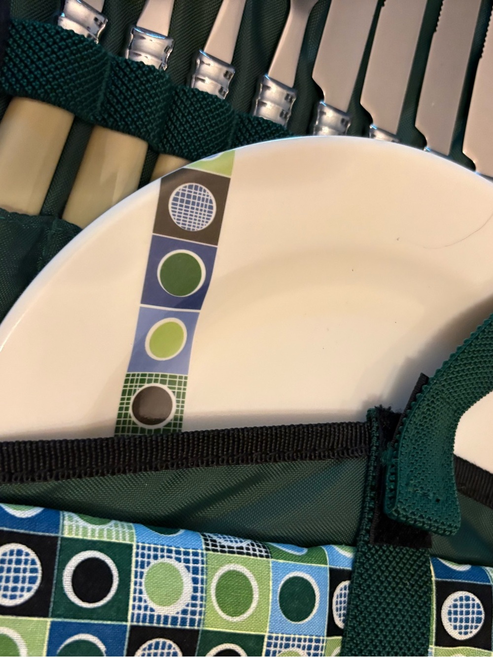 Picnic time deluxe 4-person full service insulated picnic backpack New! - Picture 9 of 14